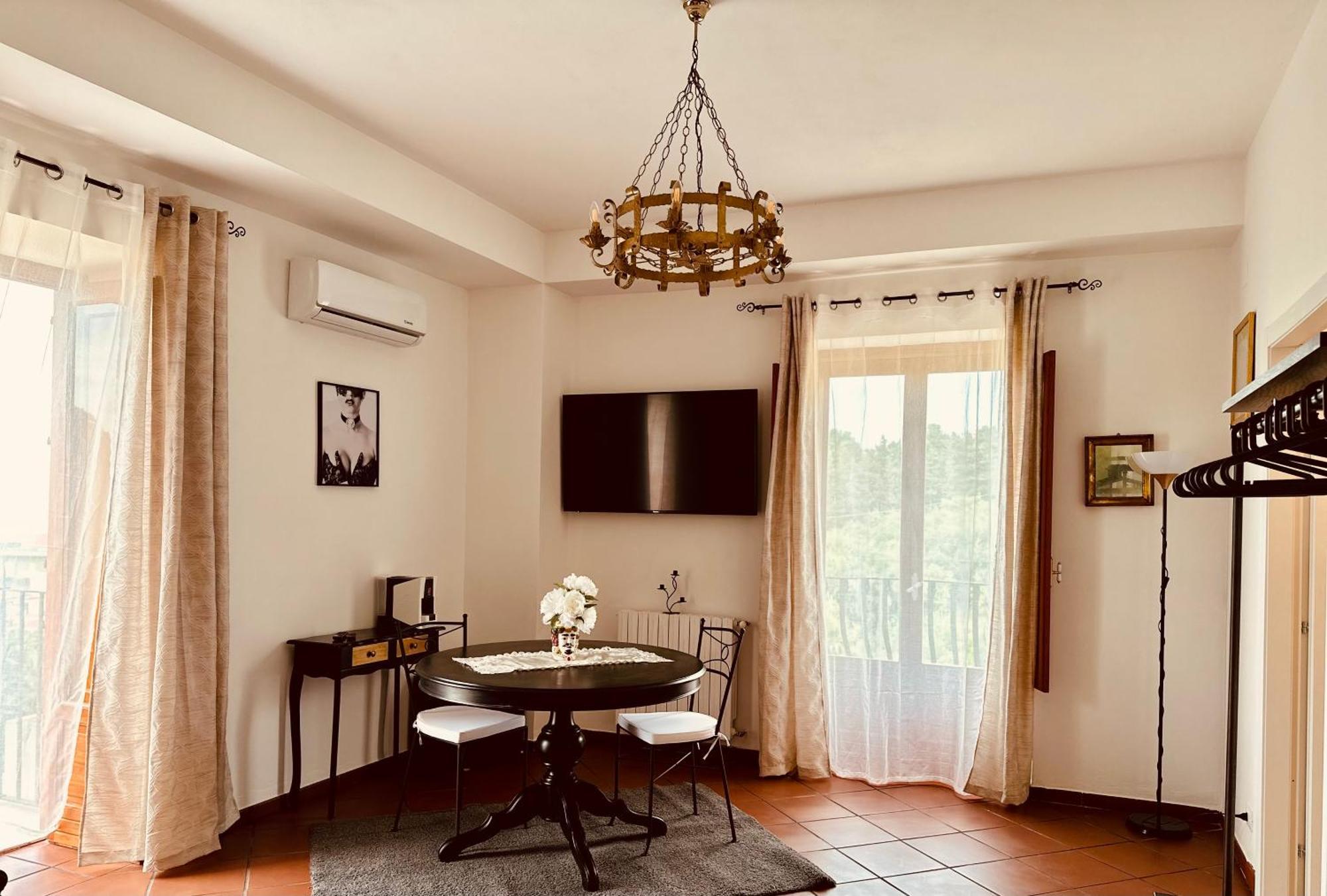 Villa Tiche Чефалу Экстерьер фото